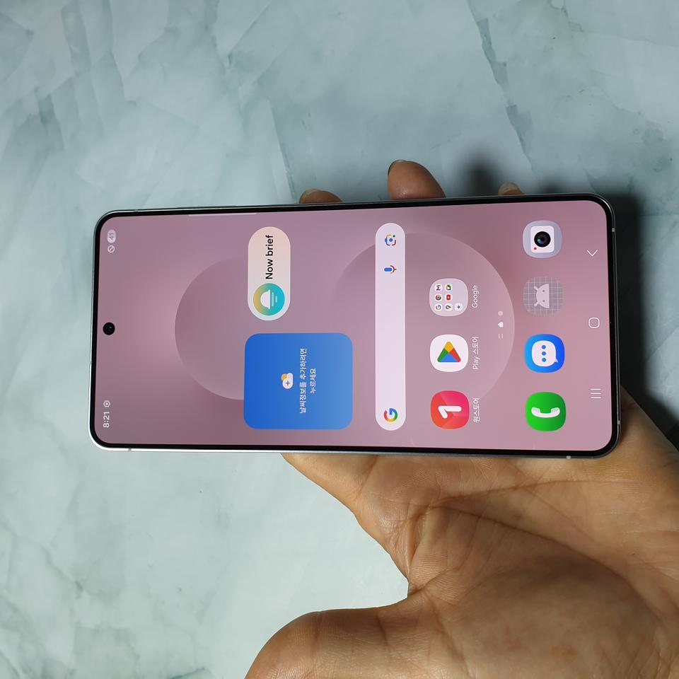 LG 갤럭시 S25엣지 실버 256G S급 판매합니다