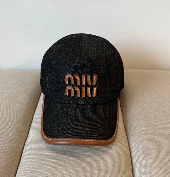 미우미우야구모자