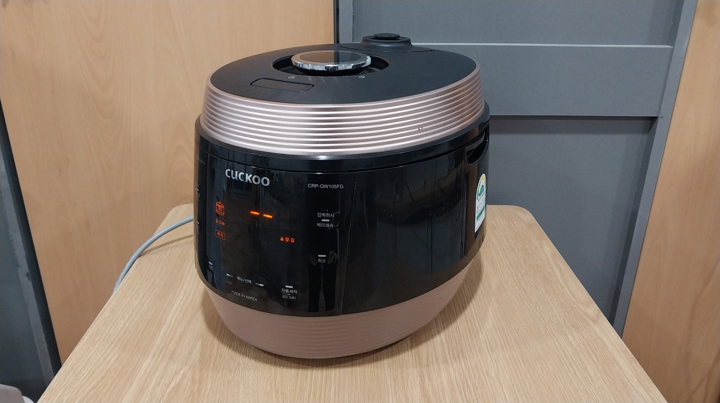 쿠쿠 10인용 압력밥솥 CRP-QW105FG 