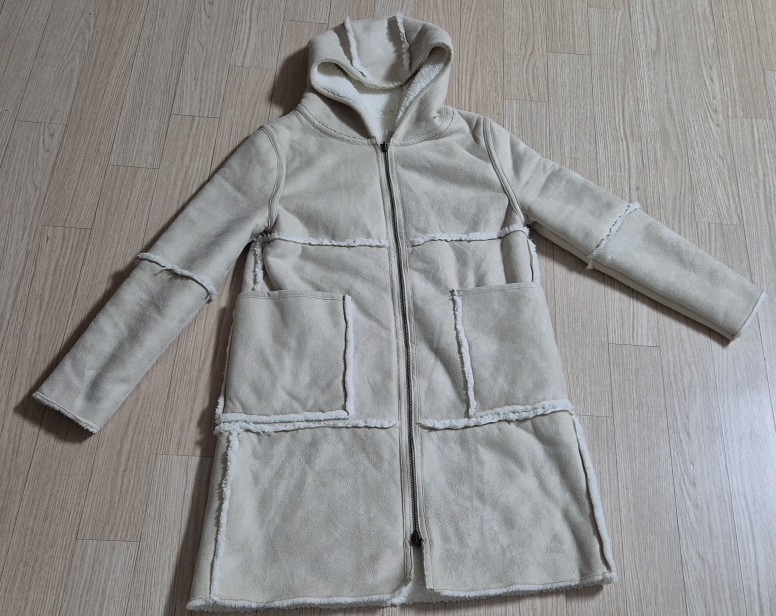 여성 무스탕롱코트 66