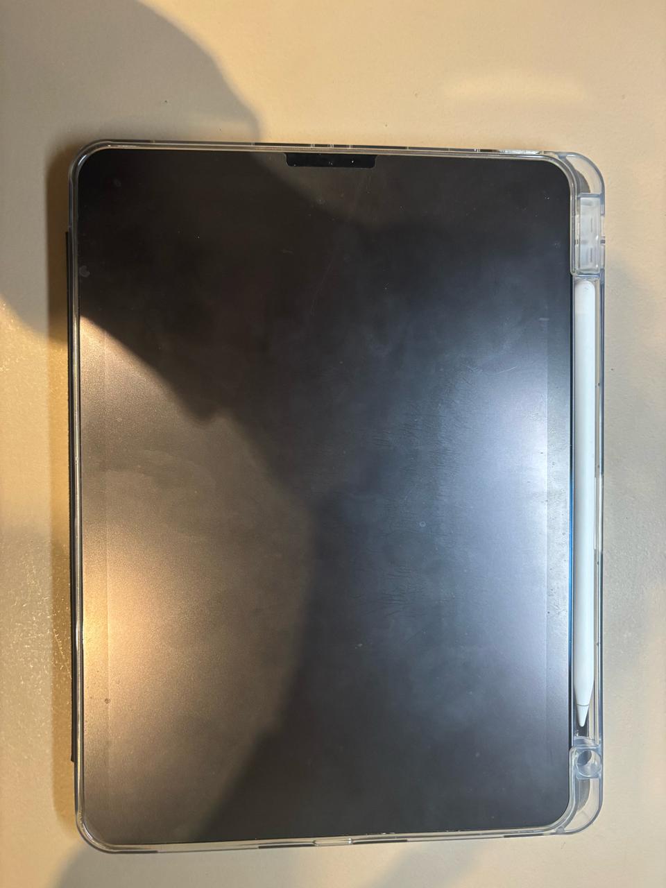 아이패드 에어4 256기가 애플펜슬 판매합니다.