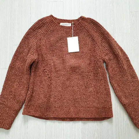 쥬느세콰 브라운 펄 니트 스웨터