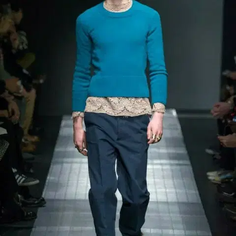 정품) gucci 구찌 컬렉션 남성 스웨터 니트