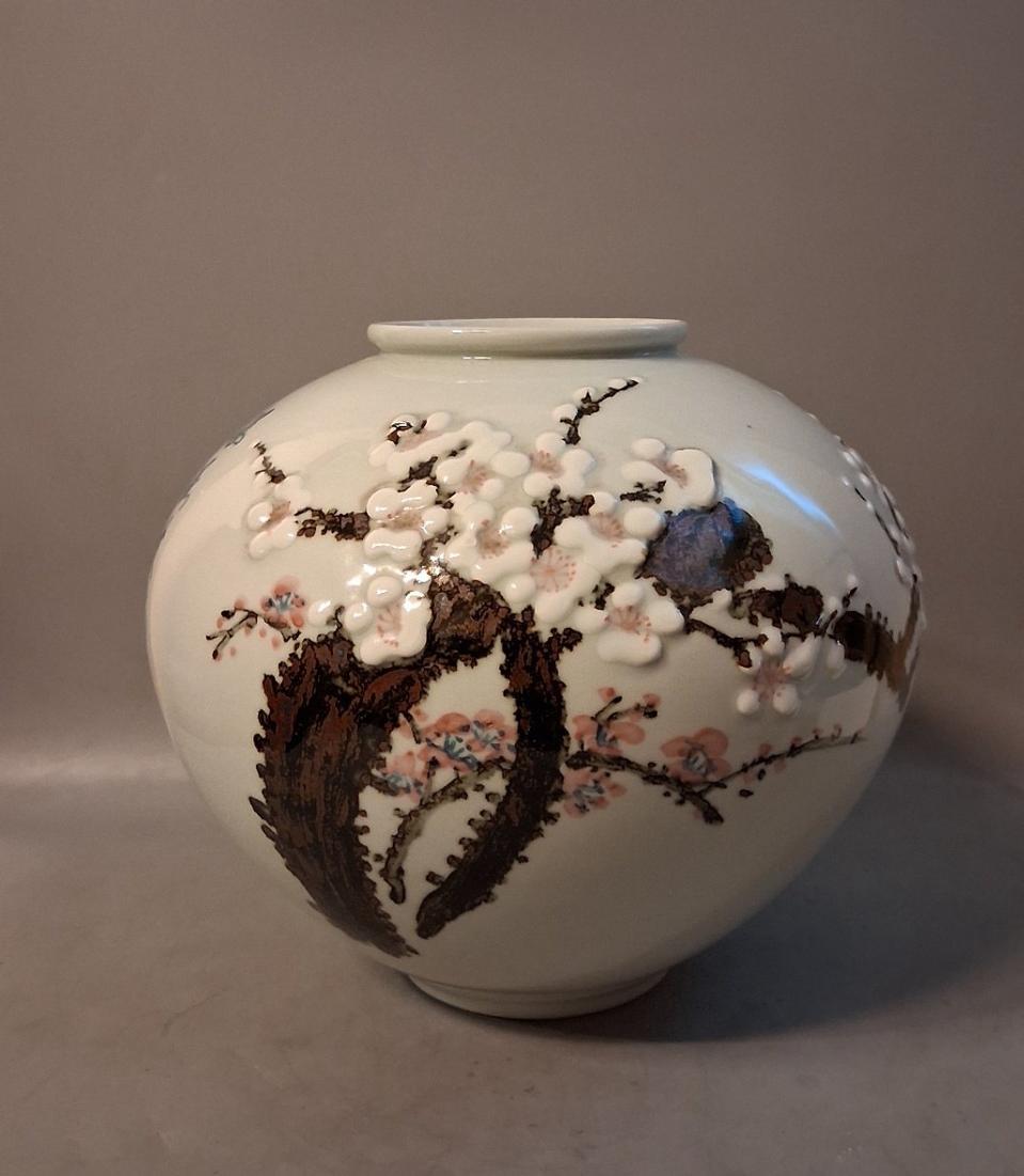 백자철화양각 매화문호송정 서쌍수 도예명장