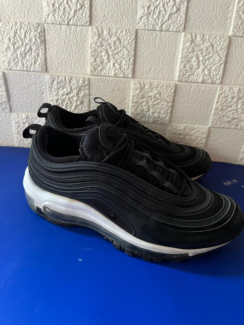 나이키 에어맥스97블랙
