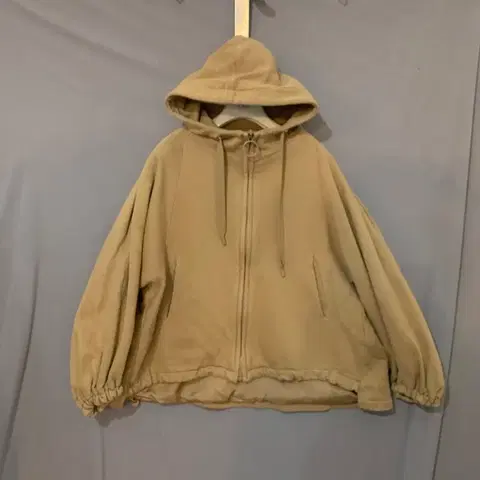 82 타임 오버핏 소매 포인트 후드 자켓