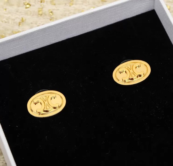 celine复古款耳钉