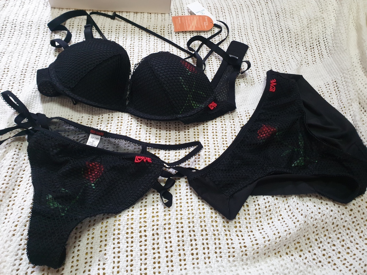 섹시브라+팬티/LOVE장미 3종 set80c(새상품)