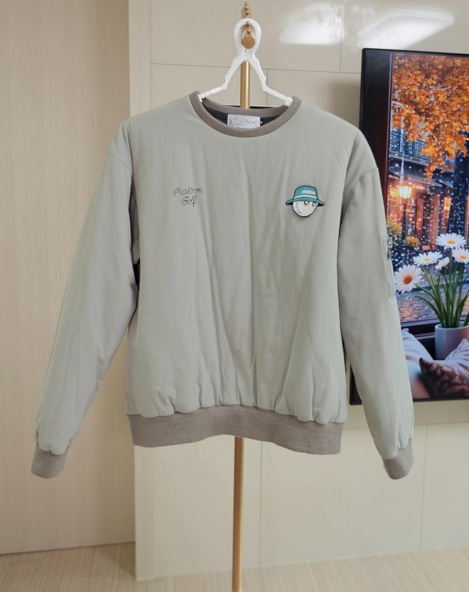 조용히 예쁜 말본 골프 맨투맨, 오래 입을 옷입니다