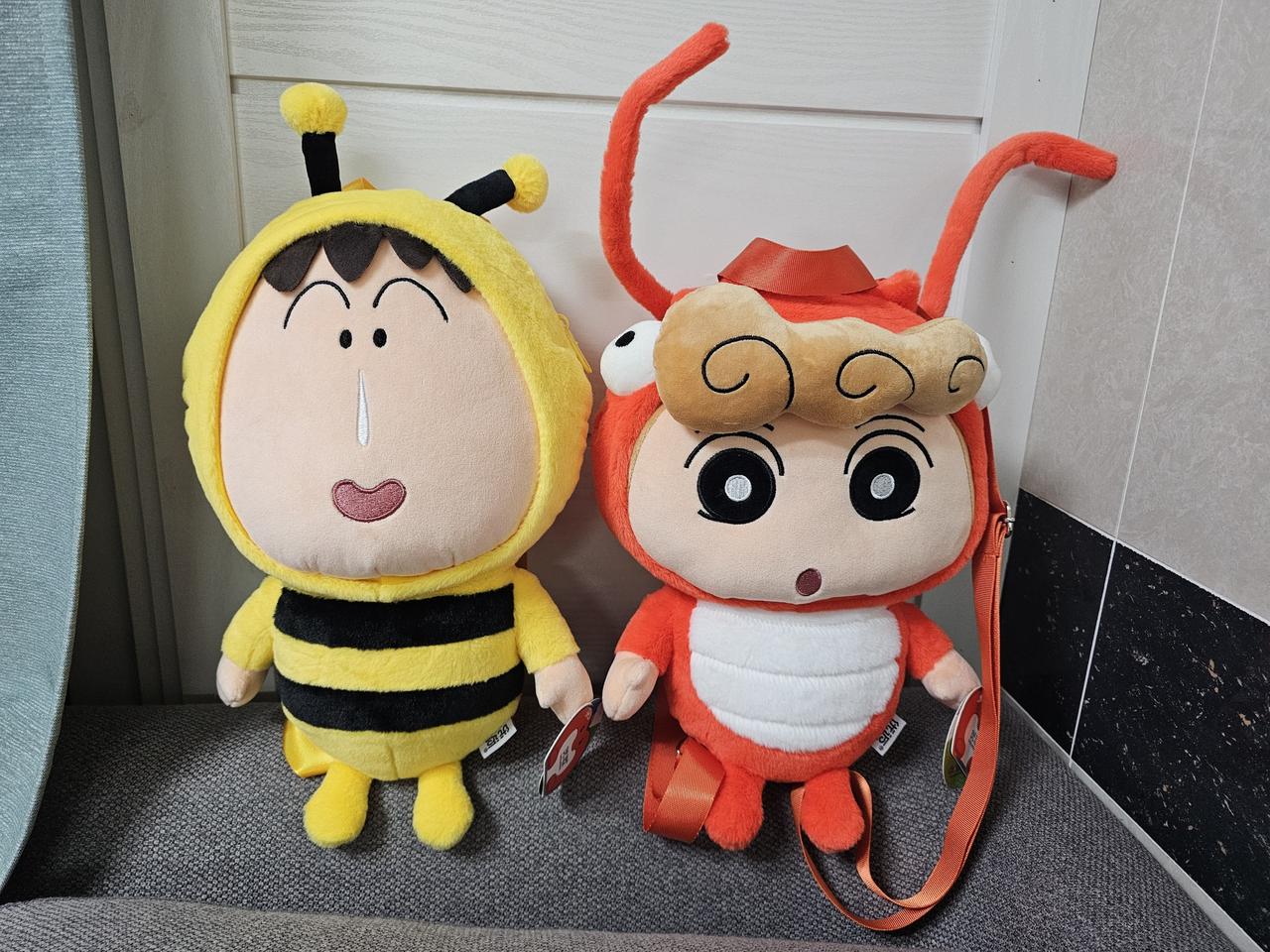 짱구는 못말려 맹구 인형 백팩이랑 짱아 인형 백팩 새거 팔아요