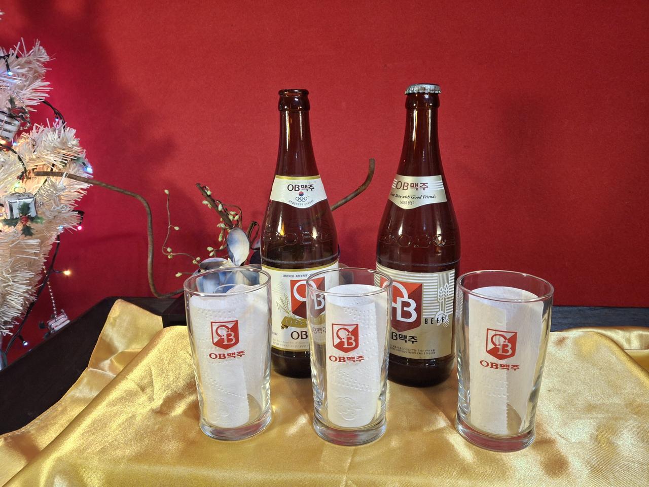 OB맥주 유리컵과 유리병
