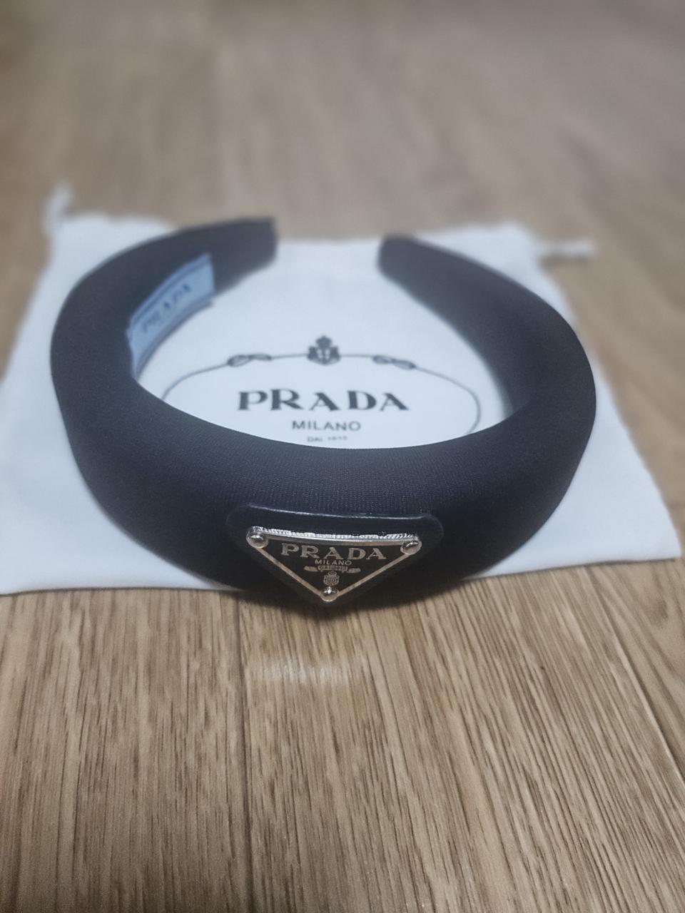 프라다 헤어밴드