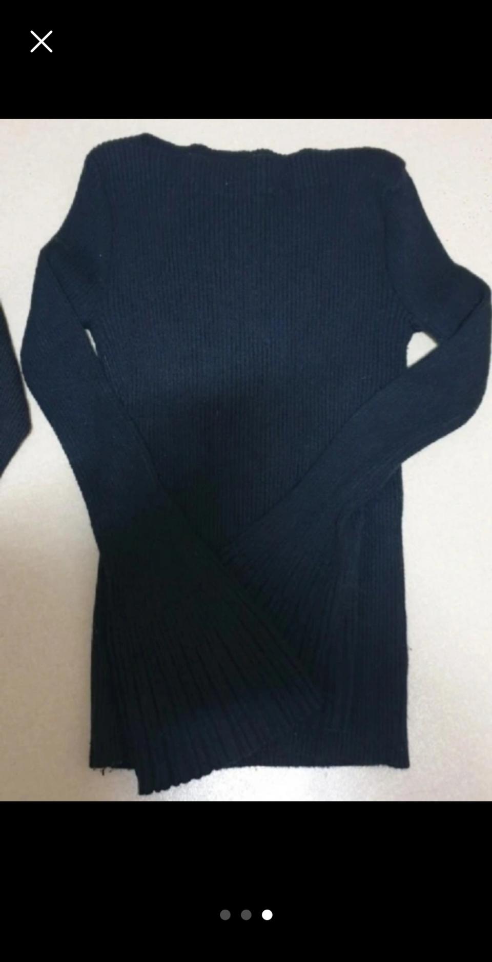 블랙 긴팔 검정 골지 나팔소매 티셔츠