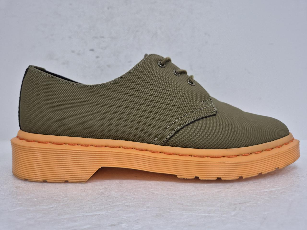 닥터마틴 로퍼 250  