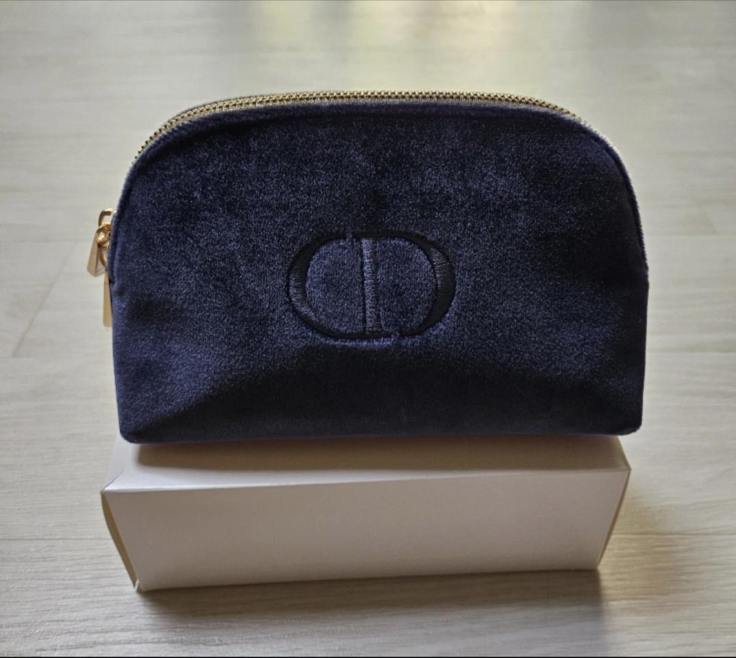 디올벨벳파우치(새상품)