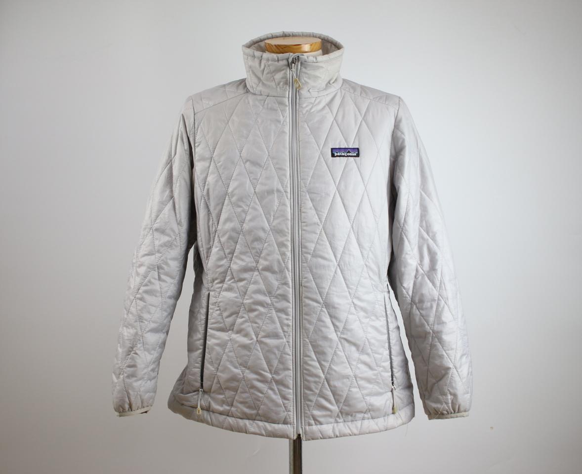 파타고니아 여성 프리마로프트 경량 패딩 사이즈 L
