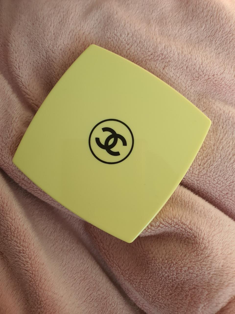 샤넬거울 새상품 정품 파격가