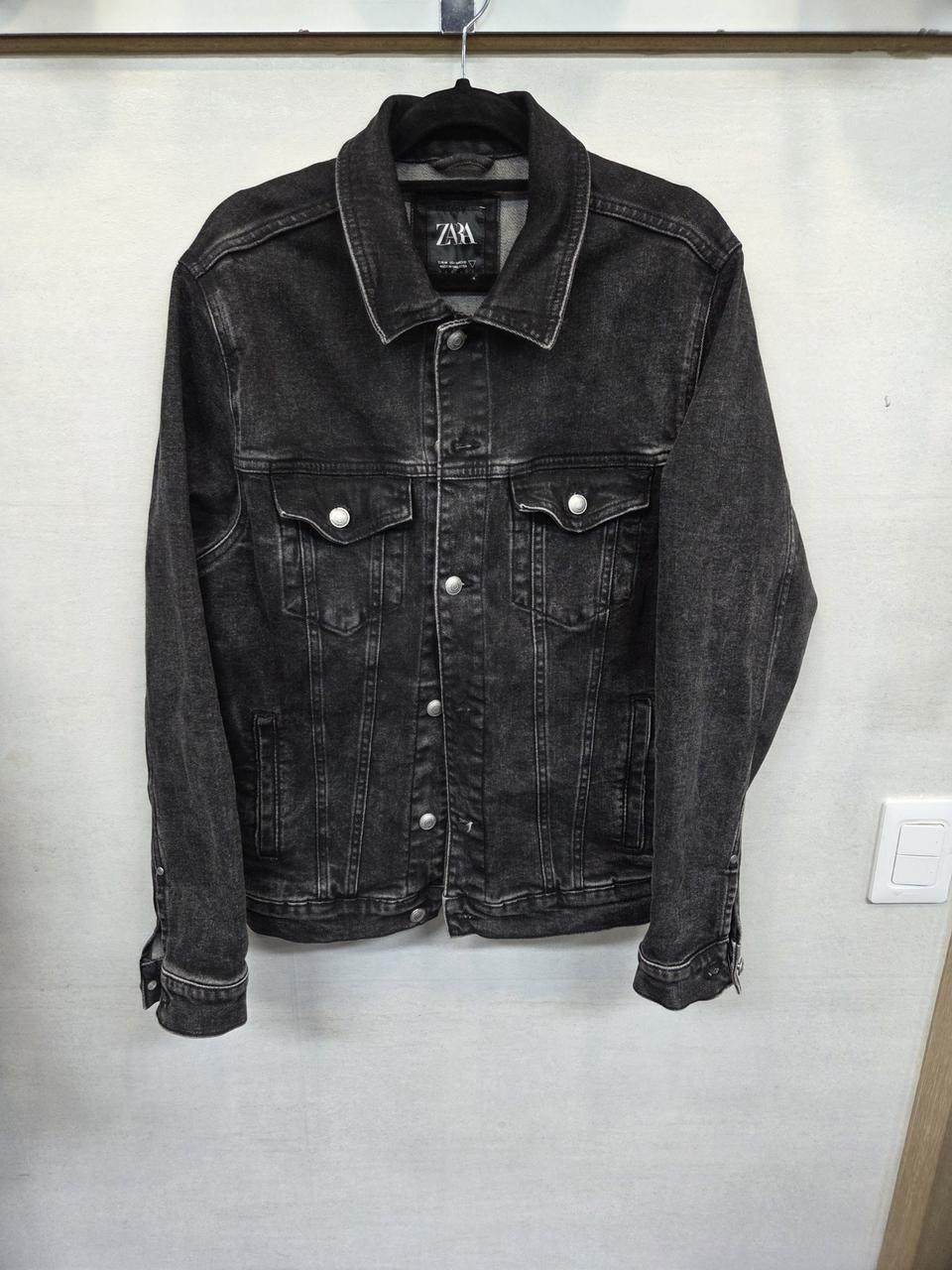 자라 빈티지 워싱 블랙 데님자켓 M