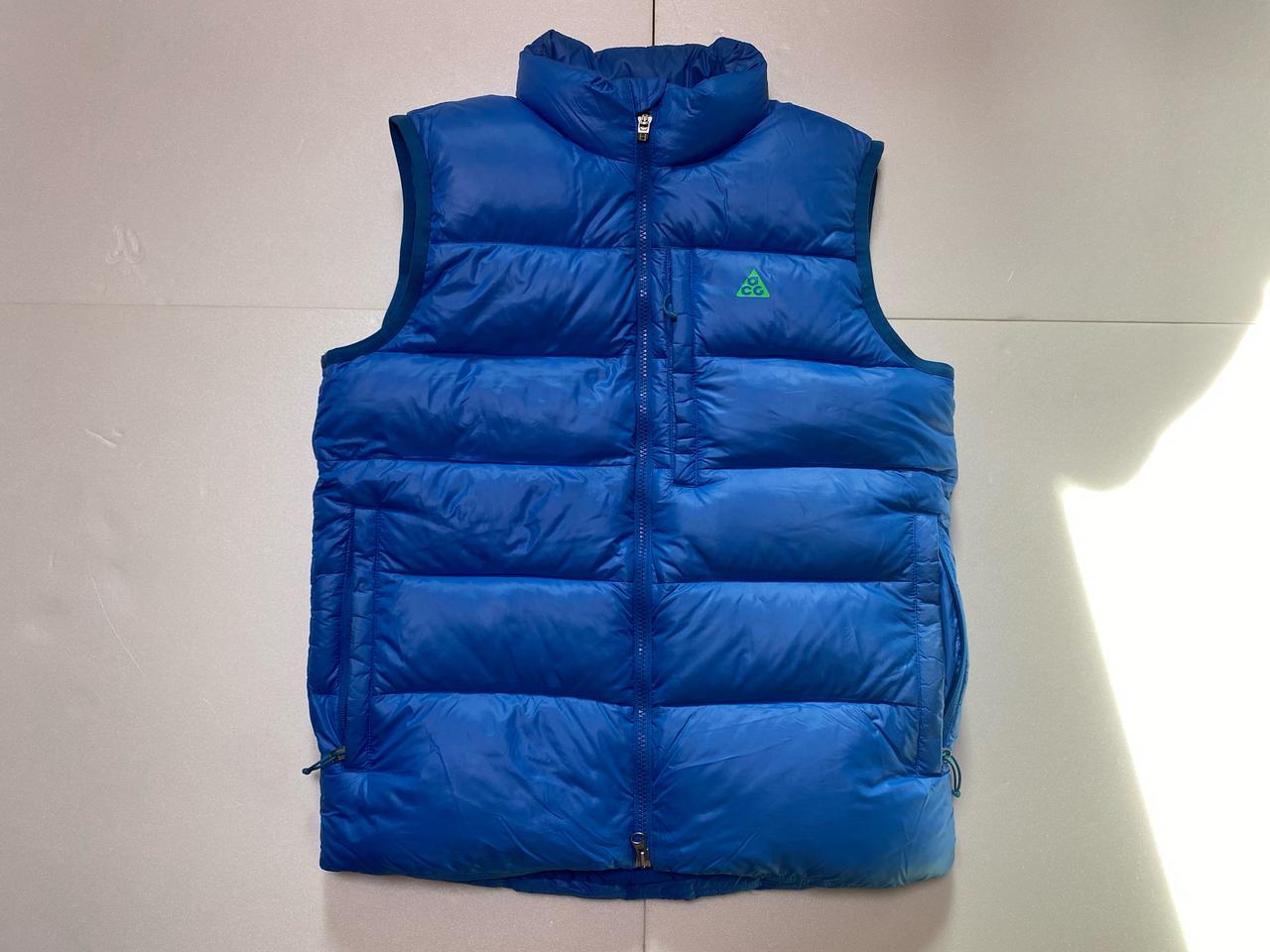 Nike acg goosedown 투웨이 조끼M(95)