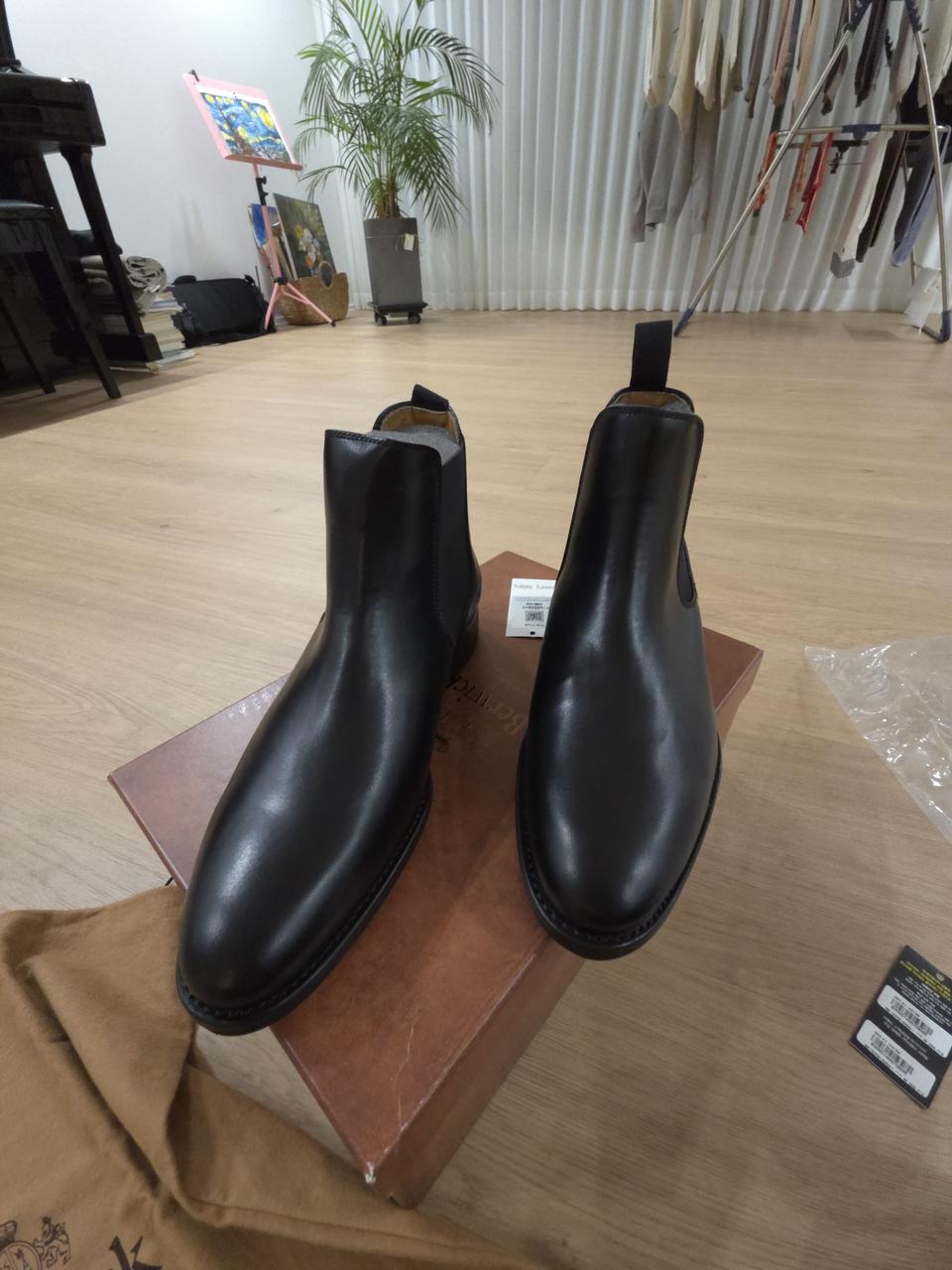 Berwick 1707 첼시 부츠 블랙