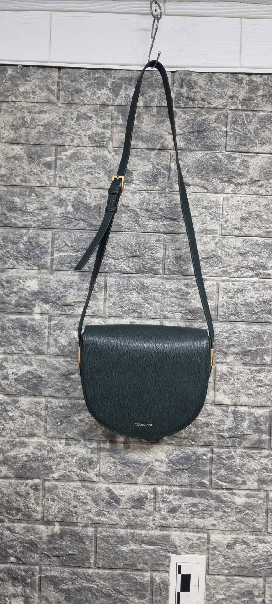 쿠론 소가죽 새콰드레 새들백 크로스가방