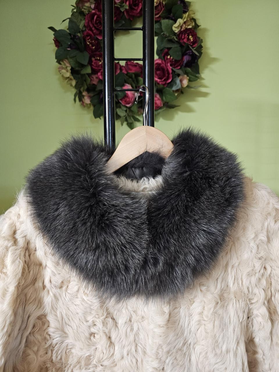 천연 폭스퍼카라