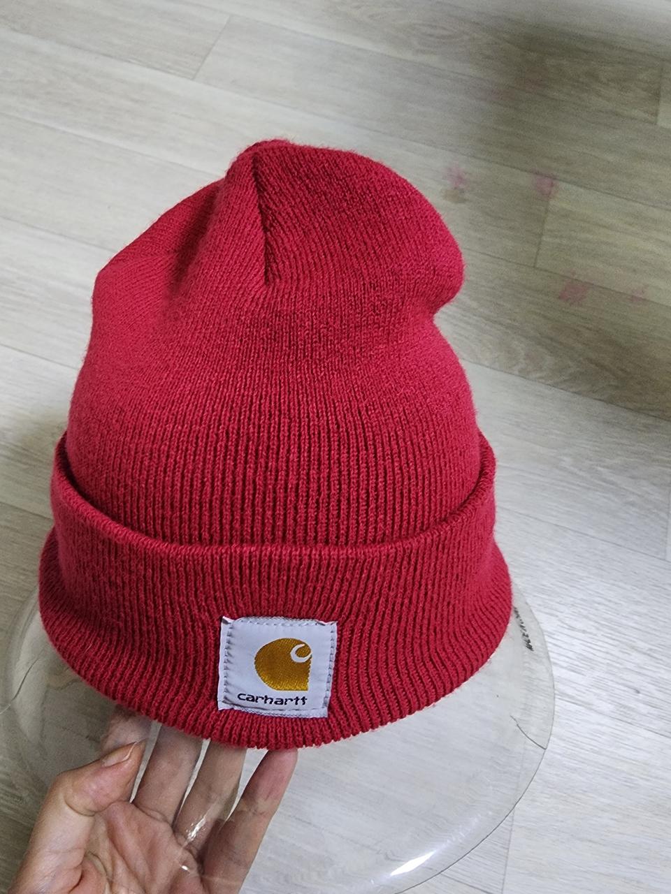 칼하트  빨간색 비니