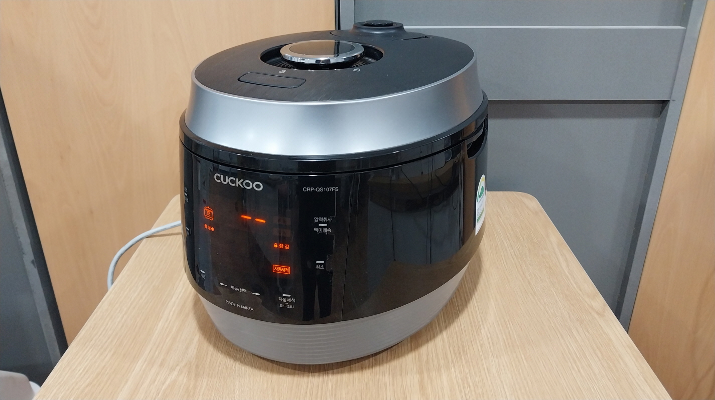 쿠쿠 10인용 압력밥솥 CRP-QS107FS 