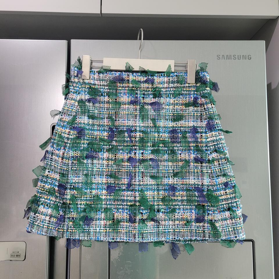가격제안AAV COLLECTION 아브 컬렉션 미사용품 트위드 미니스커트