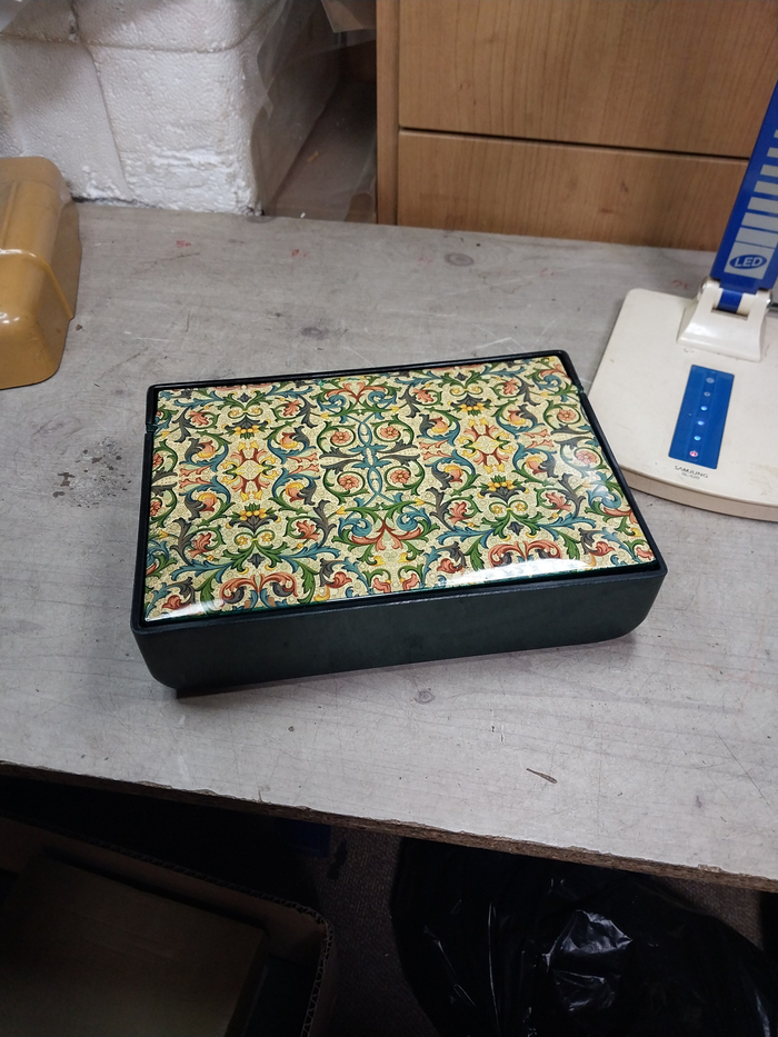 1980 일본 빈티지 플로럴 패턴 화장대 겸 보관함