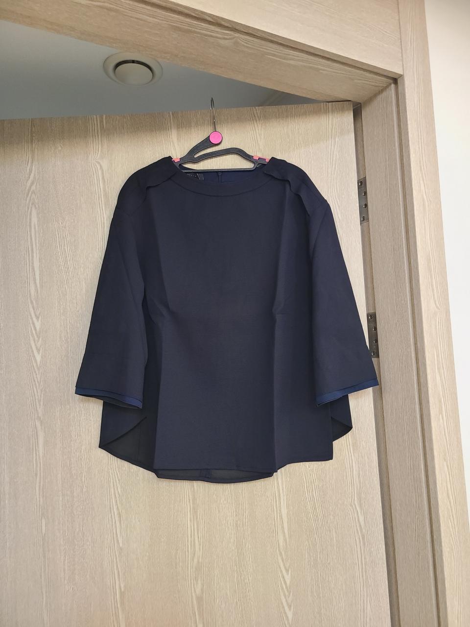이사정리❤[새상품]네이비 블라우스77.
