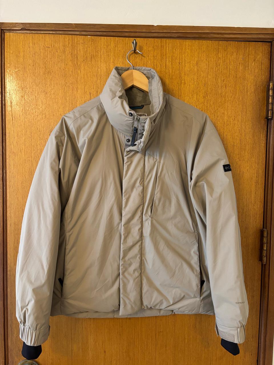 컬럼비아 옴니테크 베이지패딩