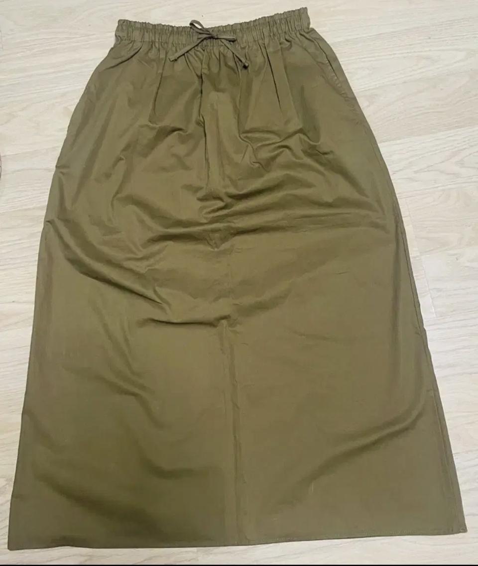 카키 롱 스커트