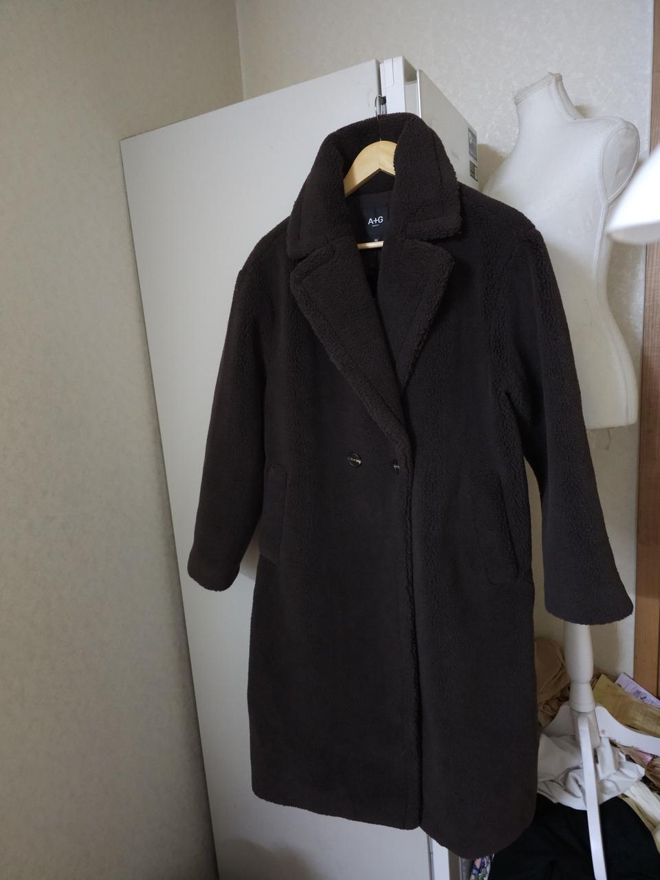 새상품)A+G 엣지 테디 무스탕코트 브라운