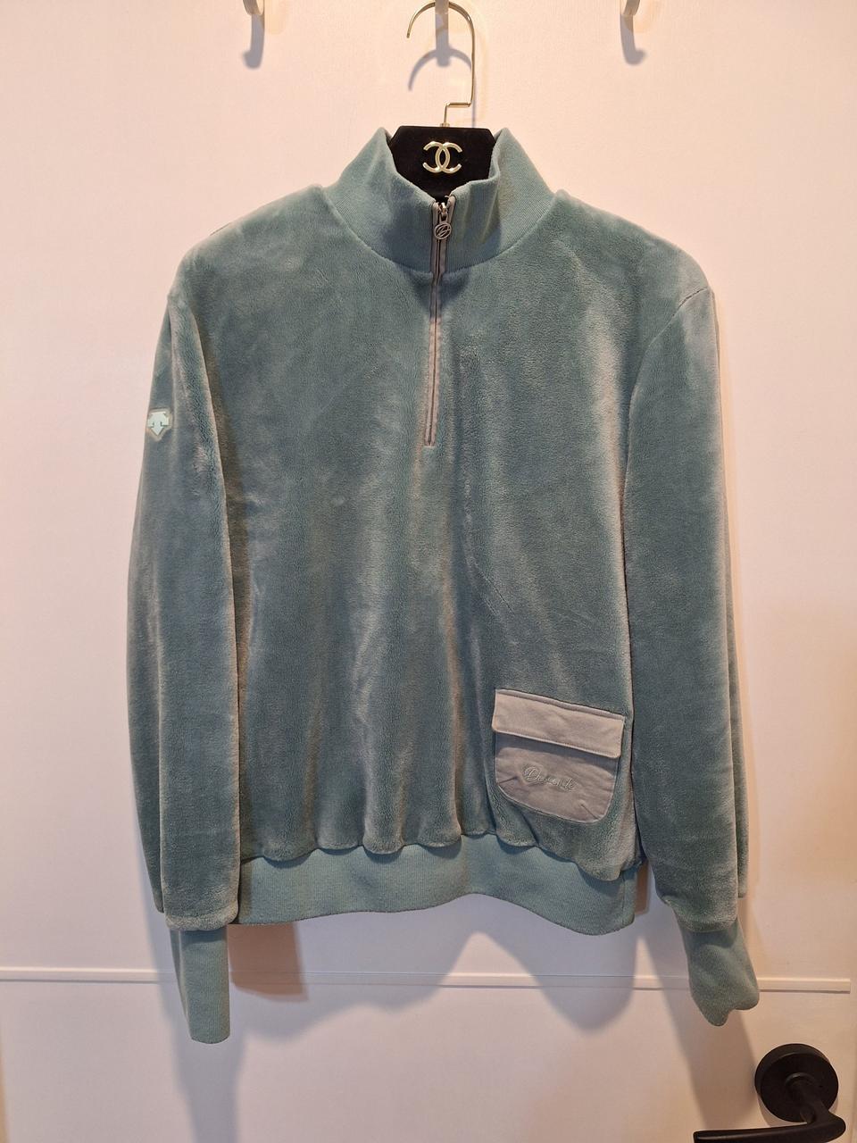 데상트 여성 골프웨어 기모 티셔츠