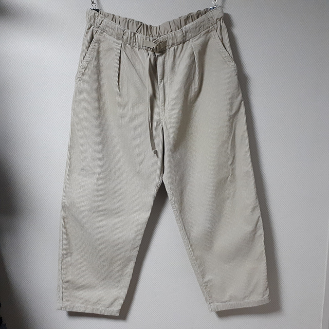 40~42/유니클로U 코듀로이 턱 와이드팬츠/40-63