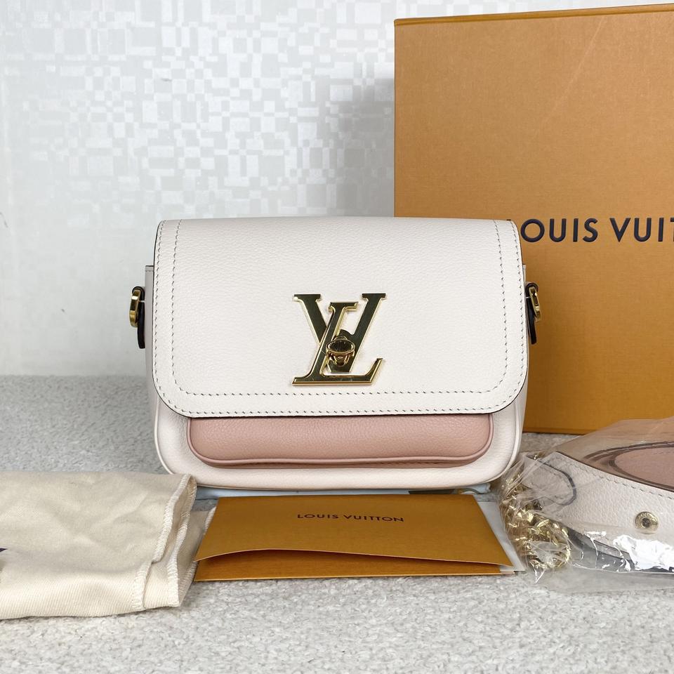 루이비통 크로스백 락미텐더