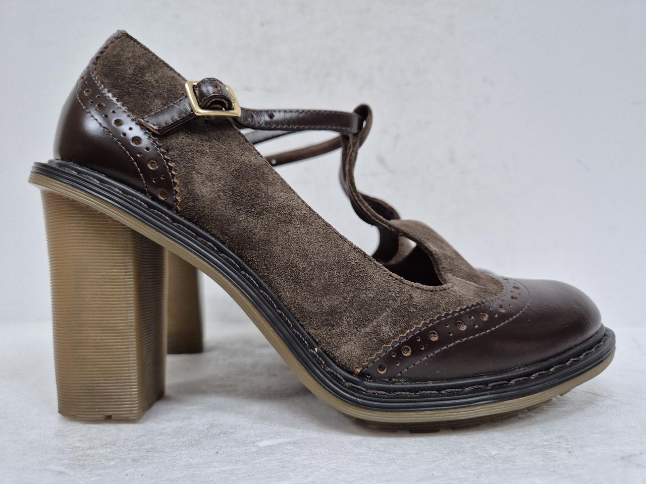 닥터마틴 여성 힐 230     