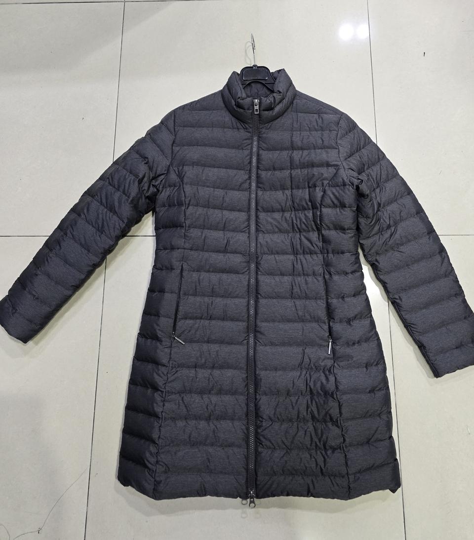 코오롱스포츠 경량 다운 패딩 여성 95 상태좋음 정품 운포