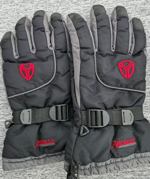 (새상품)ANCHEESS 이중조임 스키 장갑 입니다