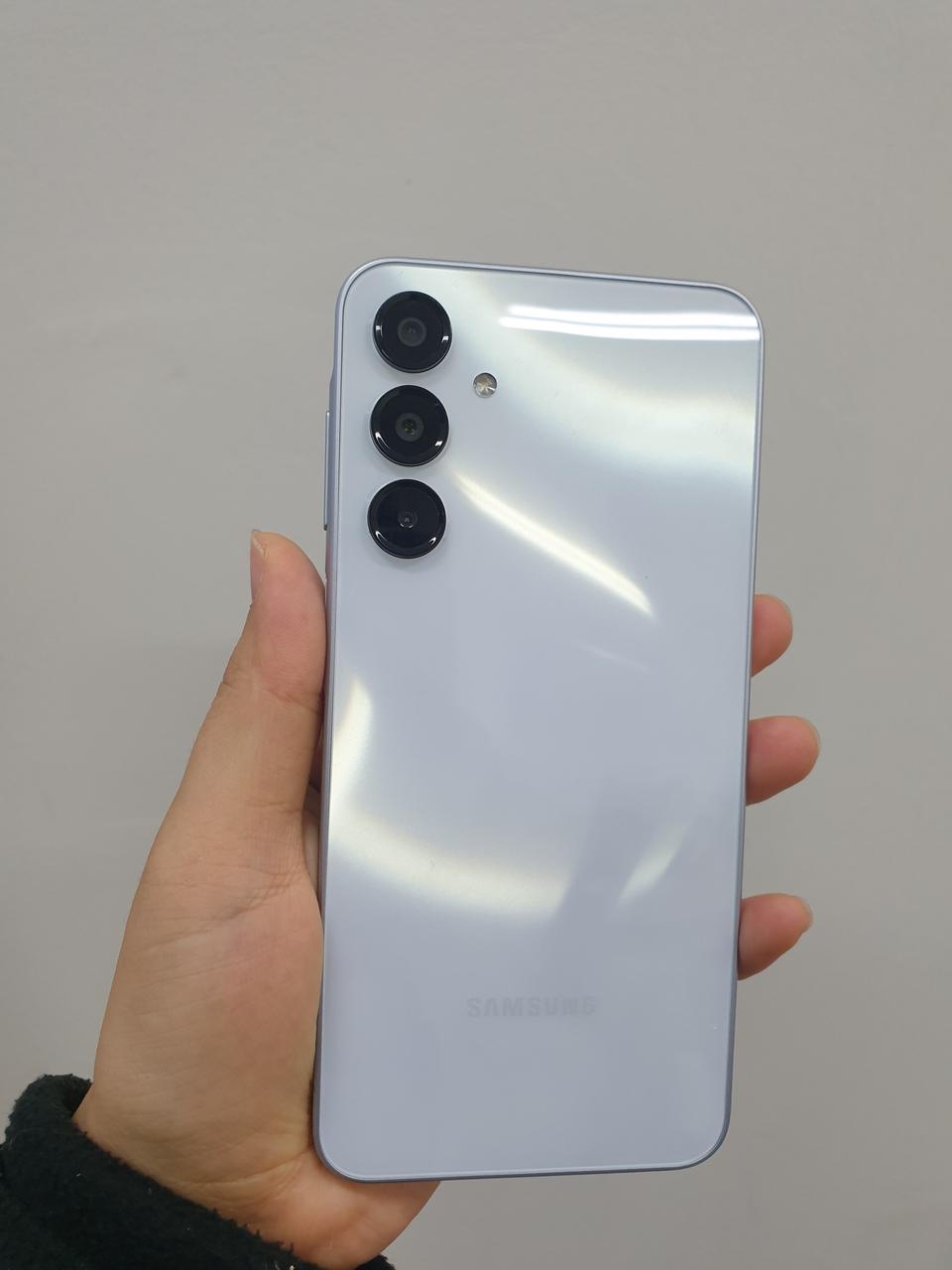 할인가능 AA급)무잔상 갤럭시 버디4 128기가 화이트 154