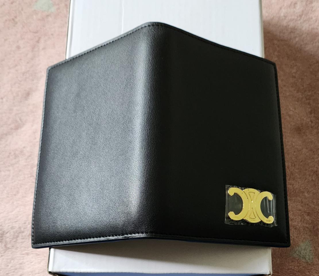 셀린느 여권지갑