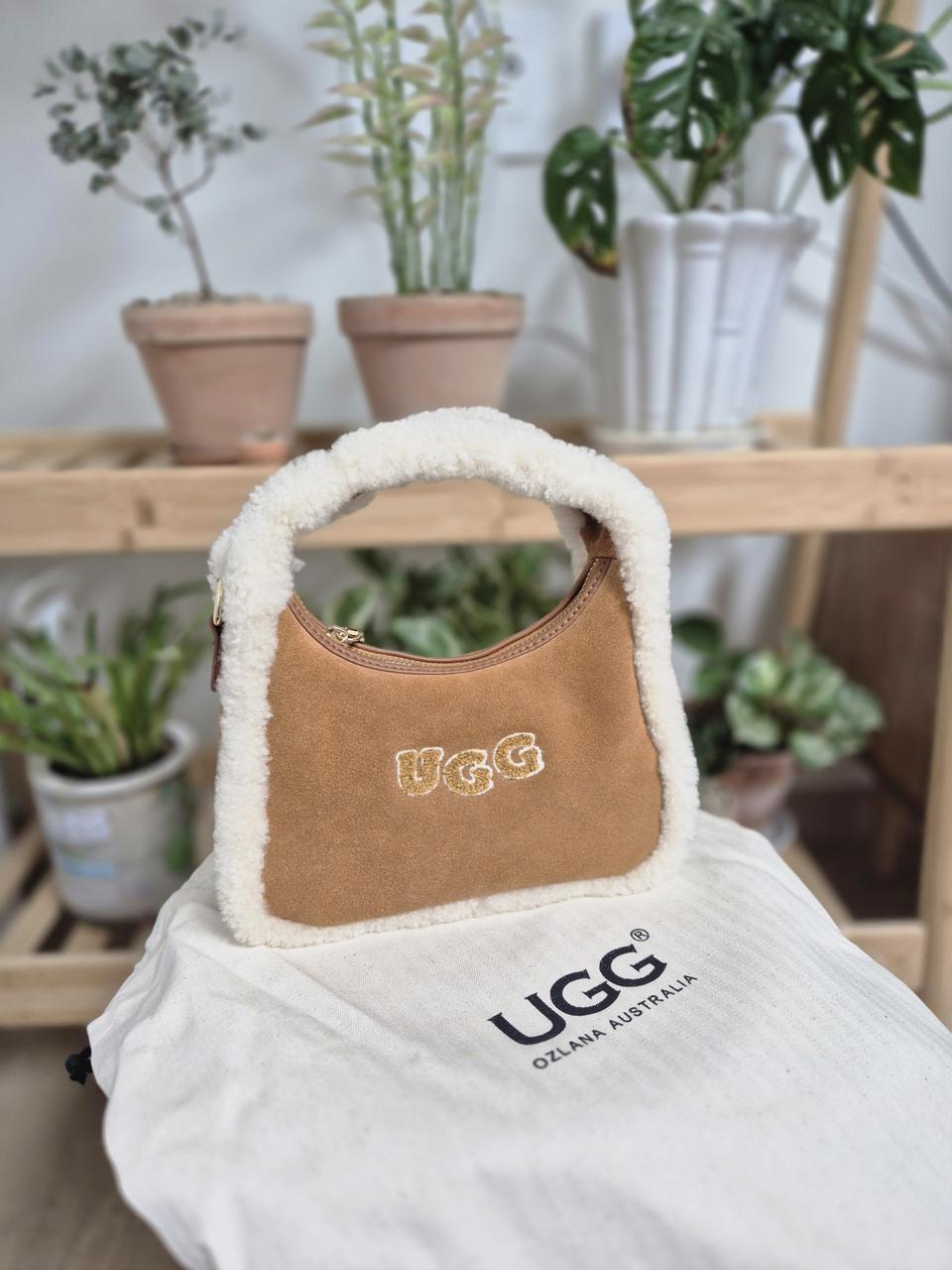 호주 UGG 어그 스웨이드 양털 미니백