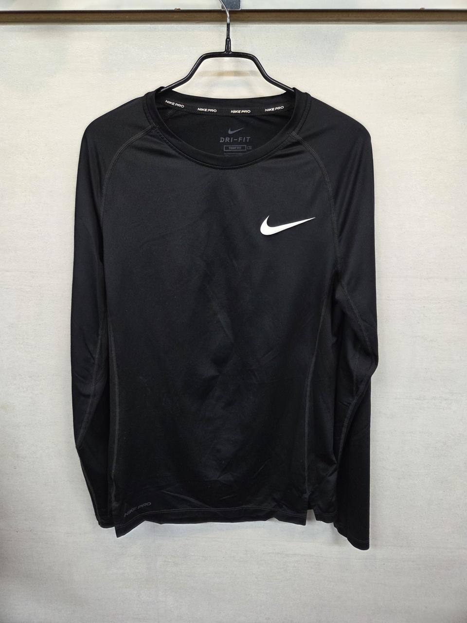나이키 프로 타이트핏 옆트임 기능성 긴팔 m