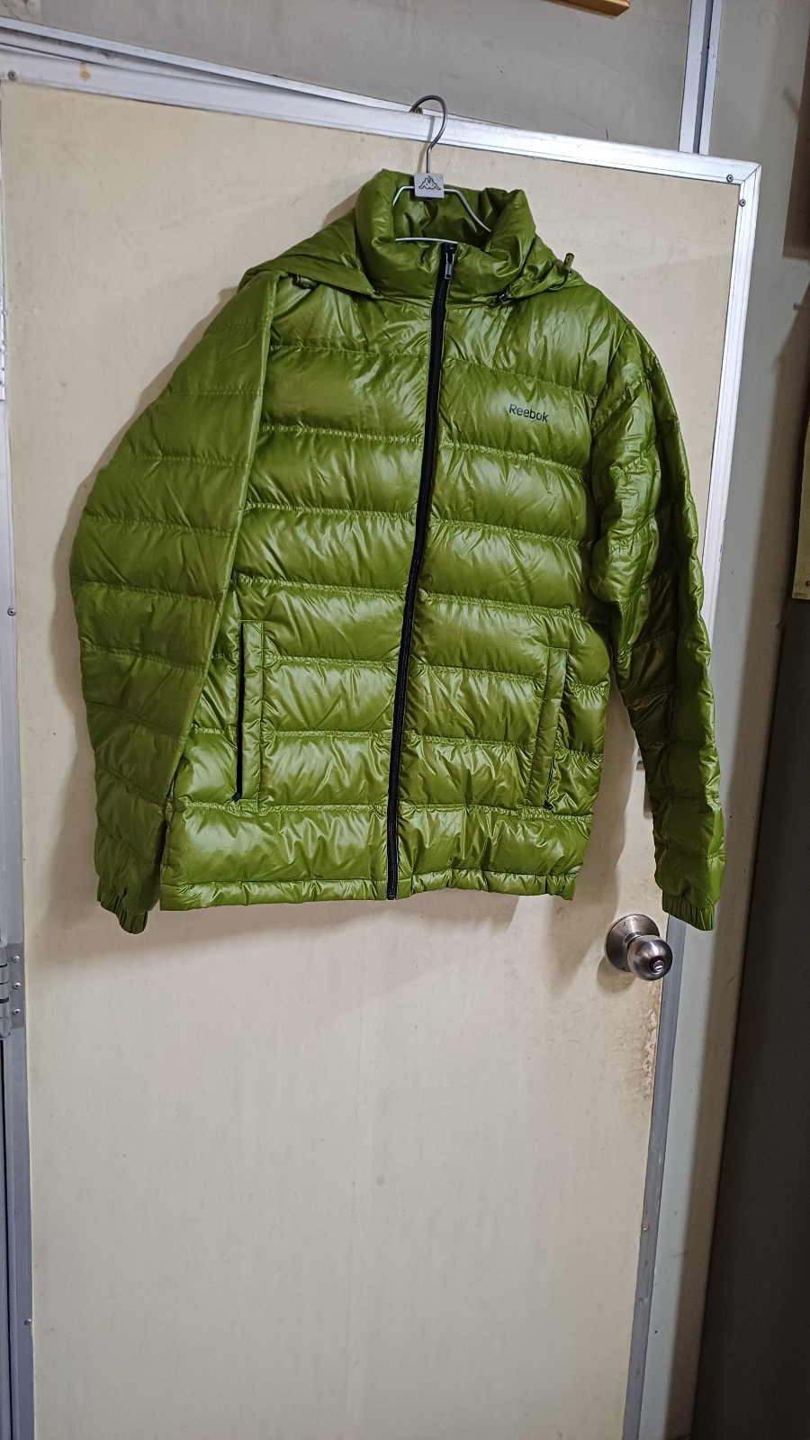 리복남성패딩파카95싸이즈