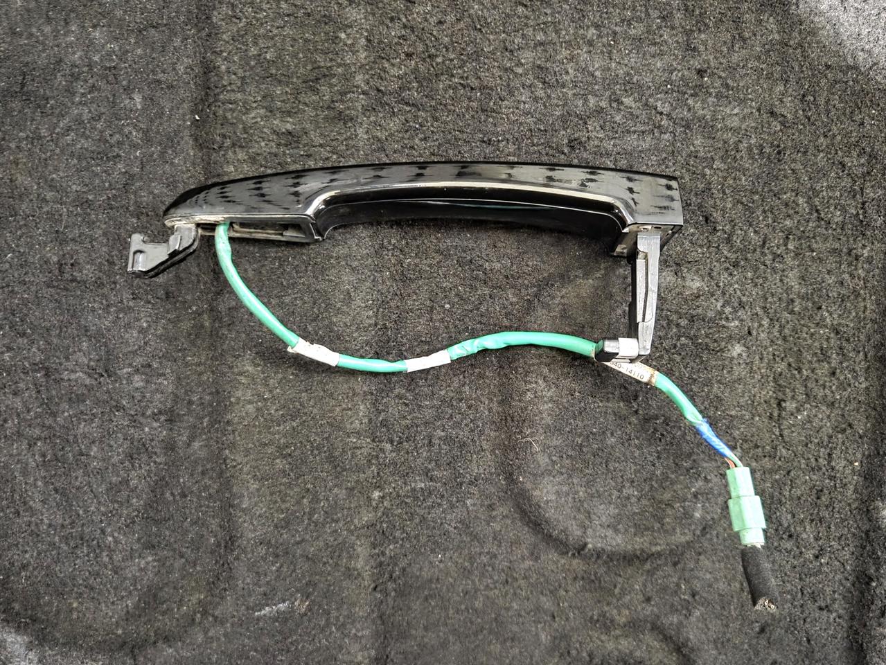 체어맨W 외캐치 팝니다 검정 운전석뒤 & 조수석뒤 운뒤 조뒤