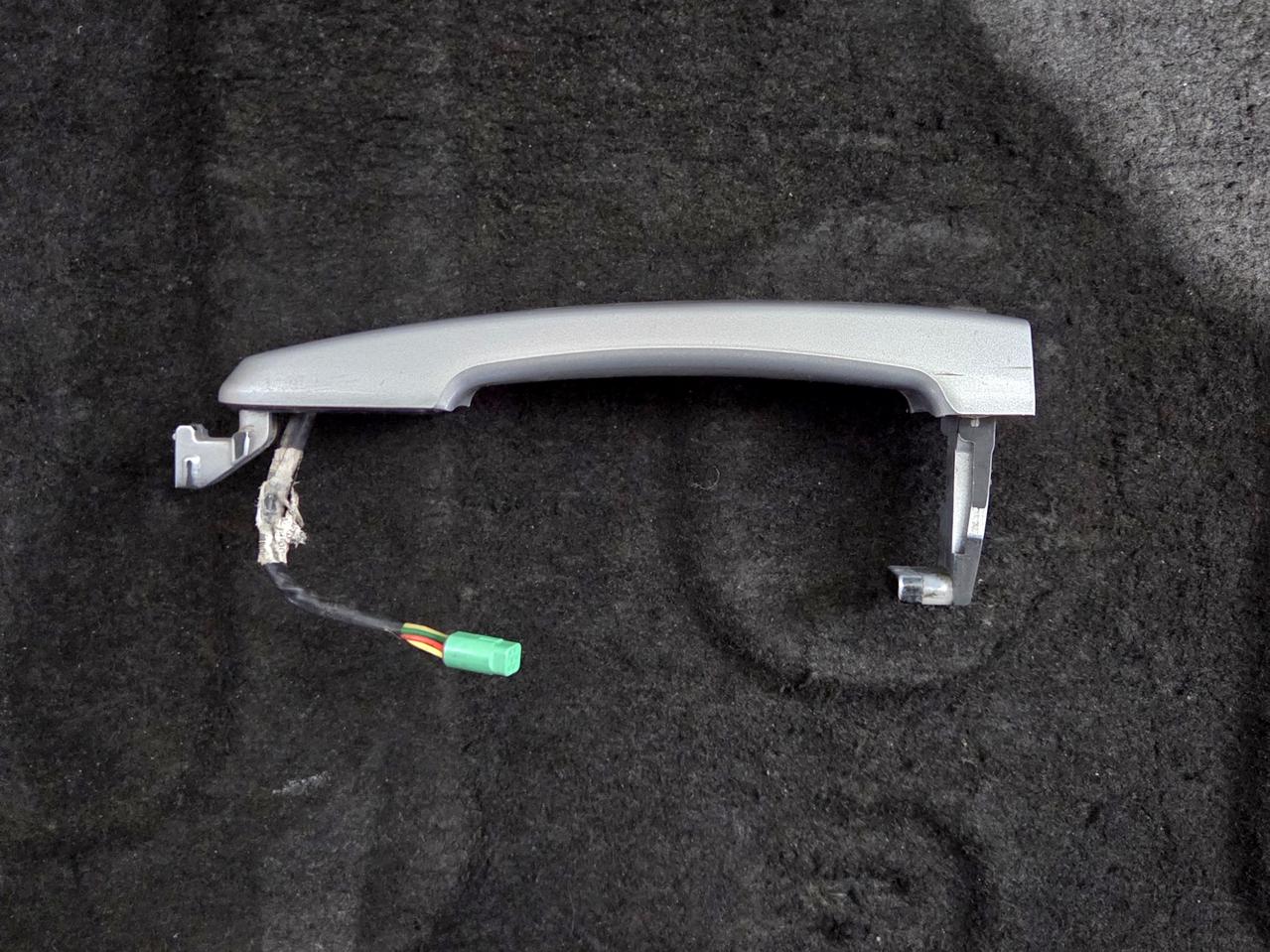 체어맨W 외캐치 팝니다 은색 운전석앞 & 조수석앞 운앞 조앞