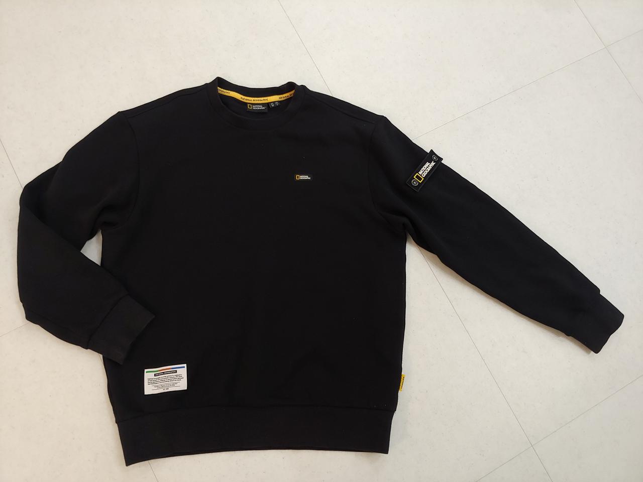 내셔널지오그래픽 기모 맨투맨