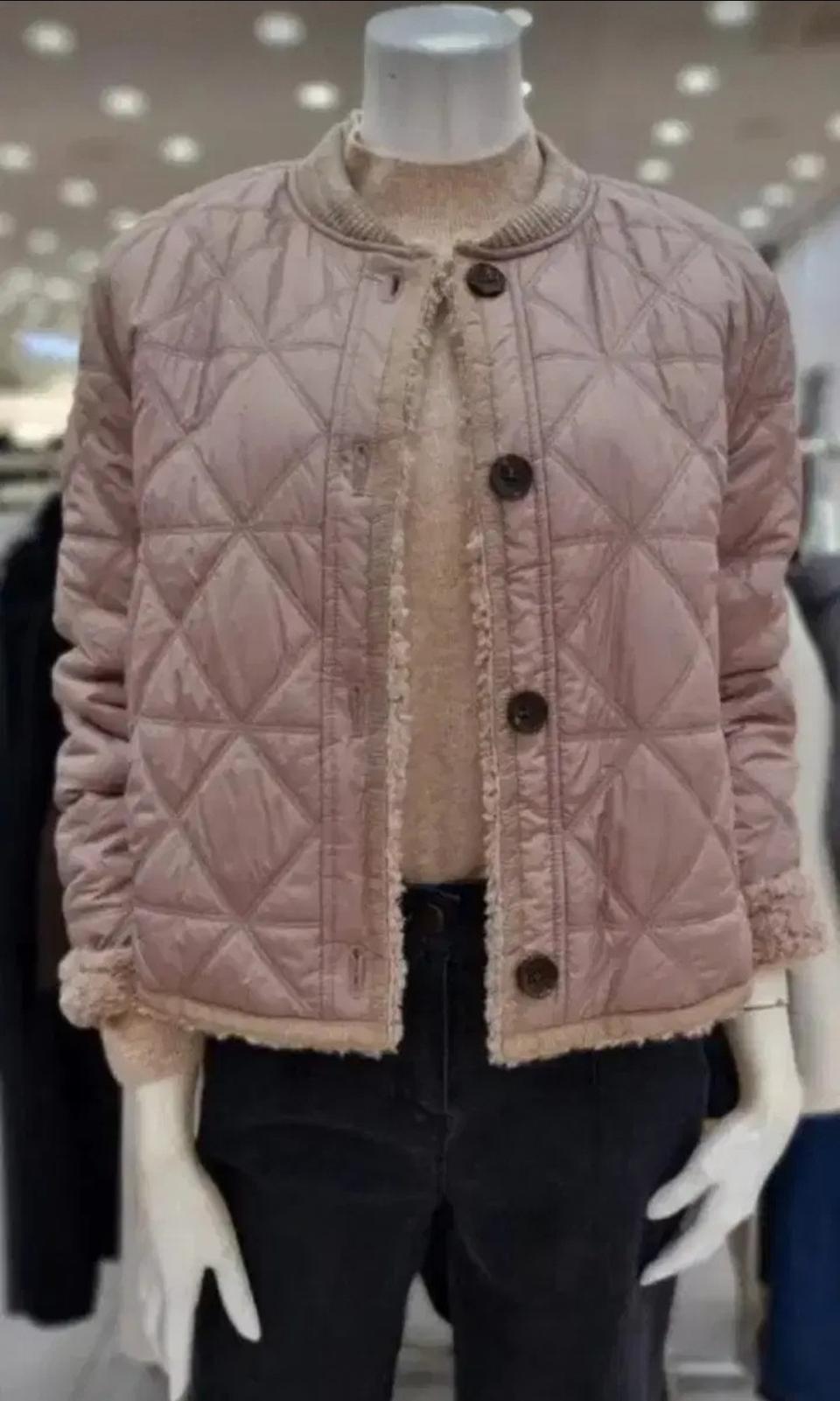 더아이잗 리버시블 퀼팅 뽀글이 블루종 점퍼 각 55, 66사이즈 새제품