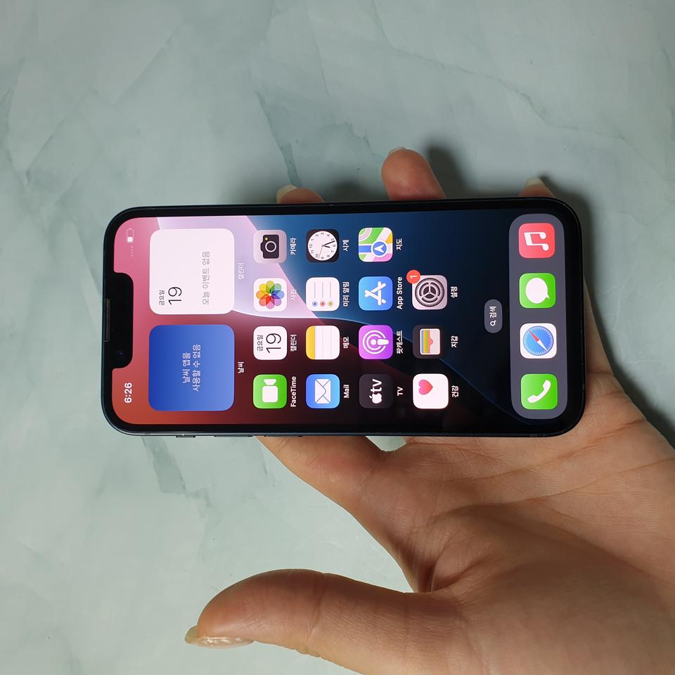 아이폰13미니 블랙 128G A급 판매합니다